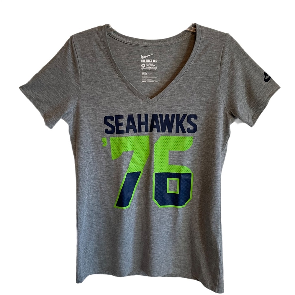 Nike Seahawks 💚💙 athletic cut t shirt, size Medium